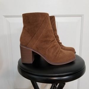 Universal Thread suede ankle boots